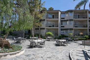 Belamar Hotel Manhattan Beach, Tapestry Collection By Hilton