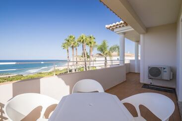 Clube Porto Mos   Sunplace Hotels & Beach Resort