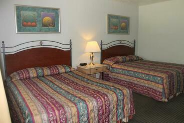 Golden Chain Motel