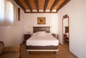 Hospedium Hotel Rural Abadía De Yuste - Cuacos de Yuste