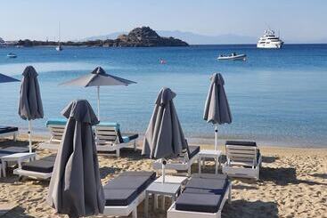 Acrogiali Beachfront Hotel Mykonos
