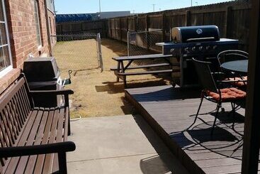 هتل Affordable Suites Of America Tulsa