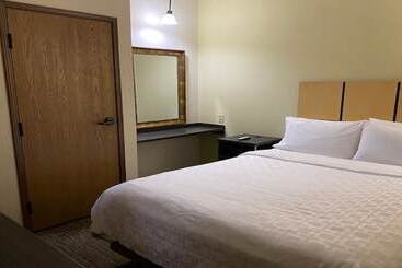 هتل Affordable Suites Of America Tulsa