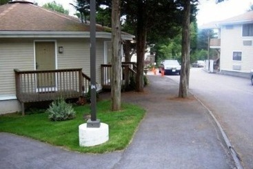 هتل Cedar Park Inn