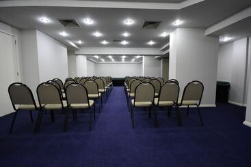 Central Park Hotel By Bourbon