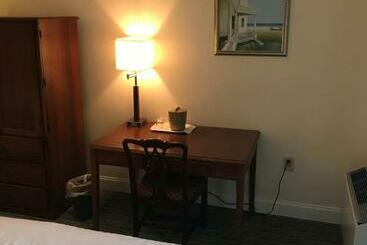 酒店 Cohasset Harbor Resort