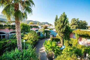 هتل Continental Ischia
