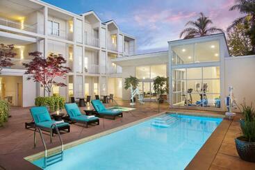 هتل Corporate Inn Sunnyvale All Suite