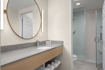 هتل Fairfield By Marriott Inn & Suites Helena North