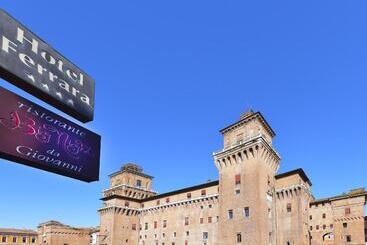 هتل Ferrara