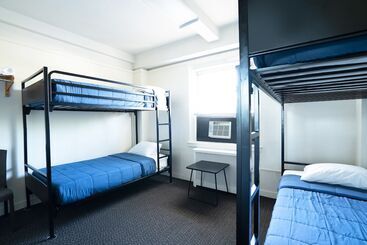 هتل Flushing Ymca Hostel