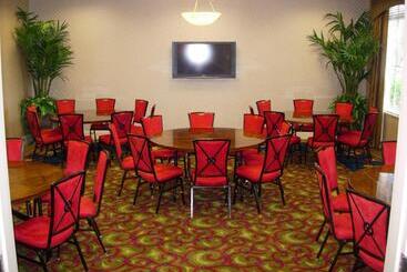 هتل Greenlinks Golf Villas At Lely Resort