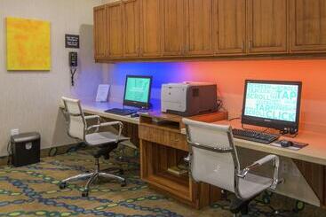 هتل Hampton Inn Jacksonville South/i 95 At Jtb