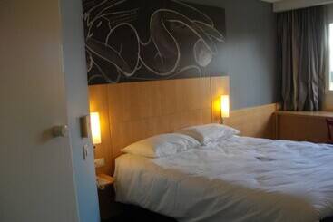 Ibis Issoire - Issoire