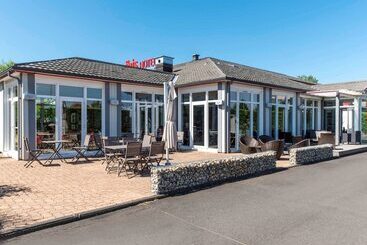 هتل Ibis Issoire