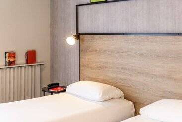 هتل Ibis Centre Millau