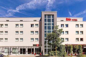 ホテル Ibis Winterthur City