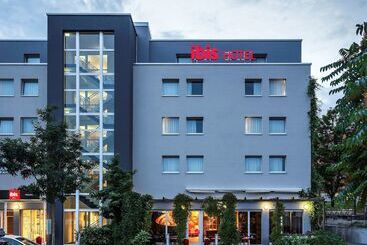 ホテル Ibis Winterthur City