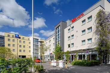 酒店 Ibis Winterthur City