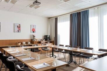酒店 Ibis Winterthur City