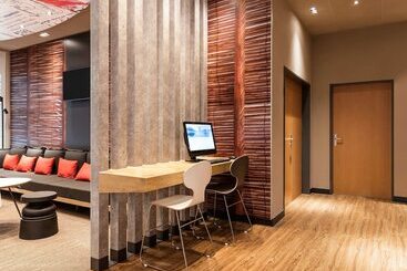 酒店 Ibis Winterthur City