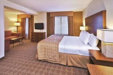 هتل La Quinta By Wyndham Danbury