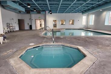 هتل Clarion Inn Idaho Falls Riverfront