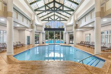 هتل Marriott's Barony Beach Club