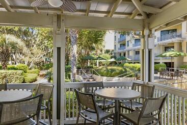 هتل Marriott's Barony Beach Club