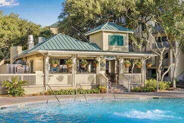 هتل Marriott's Barony Beach Club