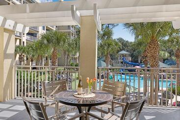 هتل Marriott's Barony Beach Club