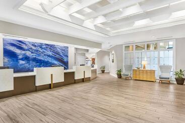 هتل Marriott's Barony Beach Club
