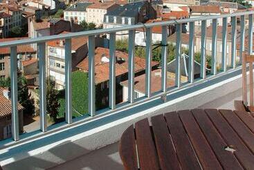هتل Mercure Millau