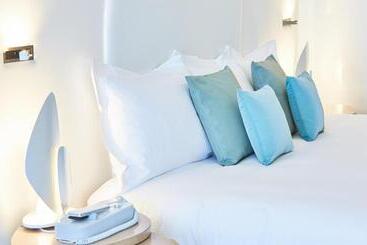 Miramar La Cigale Hotel Thalasso & Spa