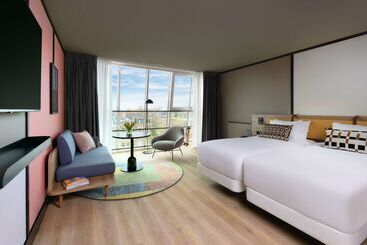 Avani Museum Quarter Amsterdam Hotel   Previously NH Amsterdam Museum Quarter