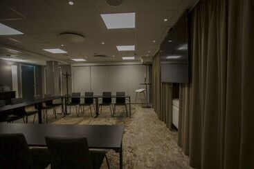 هتل Scandic Karlstad City