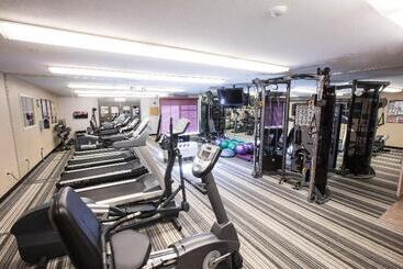 هتل Sonesta Simply Suites Austin South