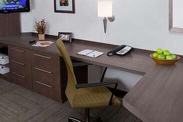 Hotel Sonesta Simply Suites Boston Burlington