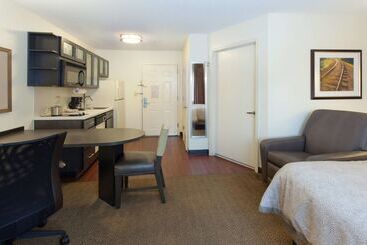 Hotel Sonesta Simply Suites Boston Burlington