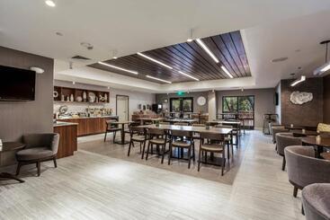 בית מלון כפרי Springhill Suites By Marriott Austin The Domain Area