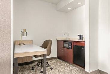 בית מלון כפרי Springhill Suites Boston Andover