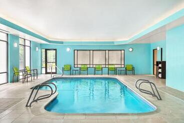 בית מלון כפרי Springhill Suites Boston Andover