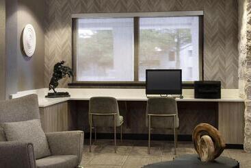 هتل Springhill Suites Fort Worth University