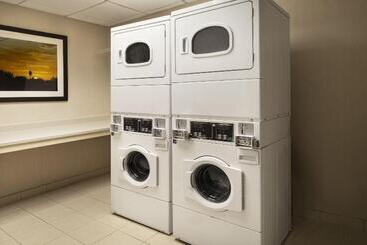 هتل Springhill Suites Fort Worth University