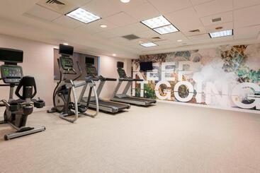 هتل Springhill Suites Grand Rapids North