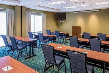 هتل Springhill Suites By Marriott Hershey Near The Park