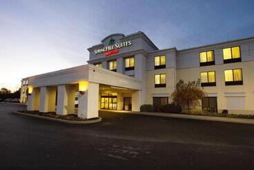 هتل Springhill Suites By Marriott Hershey Near The Park