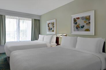 هتل Springhill Suites Jacksonville