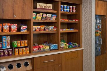 هتل Springhill Suites By Marriott Lansing