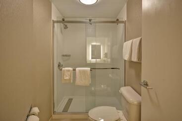 هتل Springhill Suites Lexington Near The University Of Kentucky